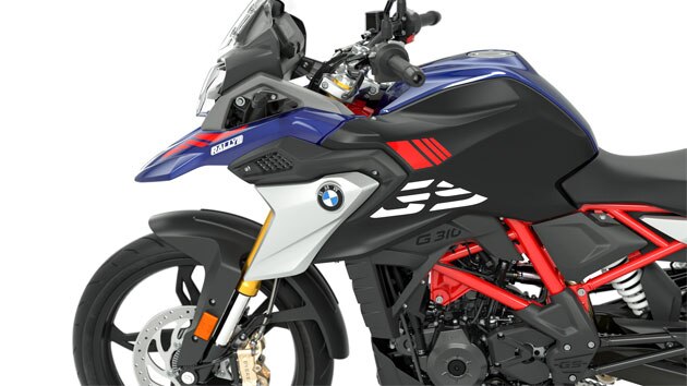 Pohled na typickou flyline GS motocyklu G 310 GS.