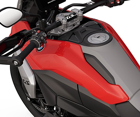 Souvislá linie nádrž–sedačka motocyklu R 1300 GS od BMW Motorrad