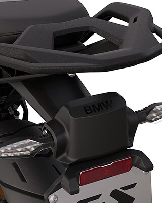 BMW R 1300 GS Option 719 Tramuntana s ukazateli směru s integrovanými funkcemi a zadním radarovým snímačem