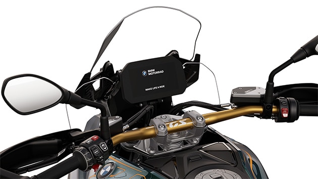 Zlatá řídítka modelu BMW R 1300 GS Option 719 Tramuntana