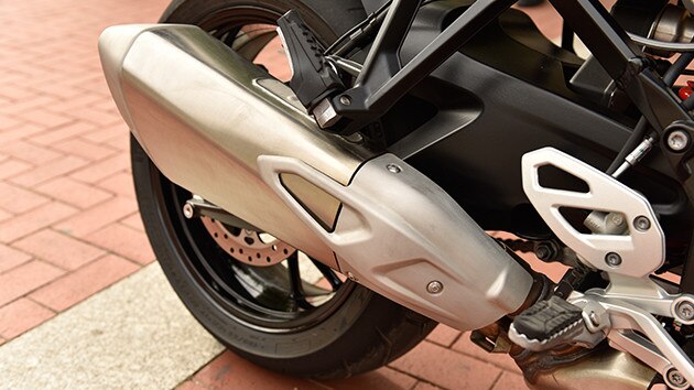 S 1000 XR výfuk s atraktivním designem