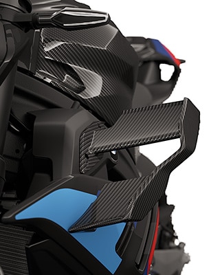M Carbon winglety motocyklu M 1000 R od BMW Motorrad