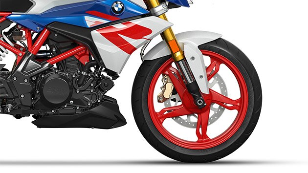 Pohled na hliníkové lité kolo modelu G 310 R.