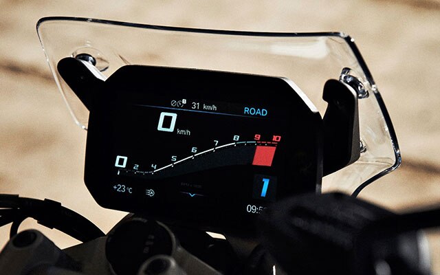 BMW R 1250 R s TFT displejem a konektivitou