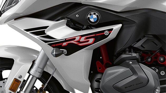 R 1250 RS v provedení Style Sport s barvou Lightwhite uni.
