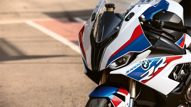 BMW RR světlomety, detailní pohled